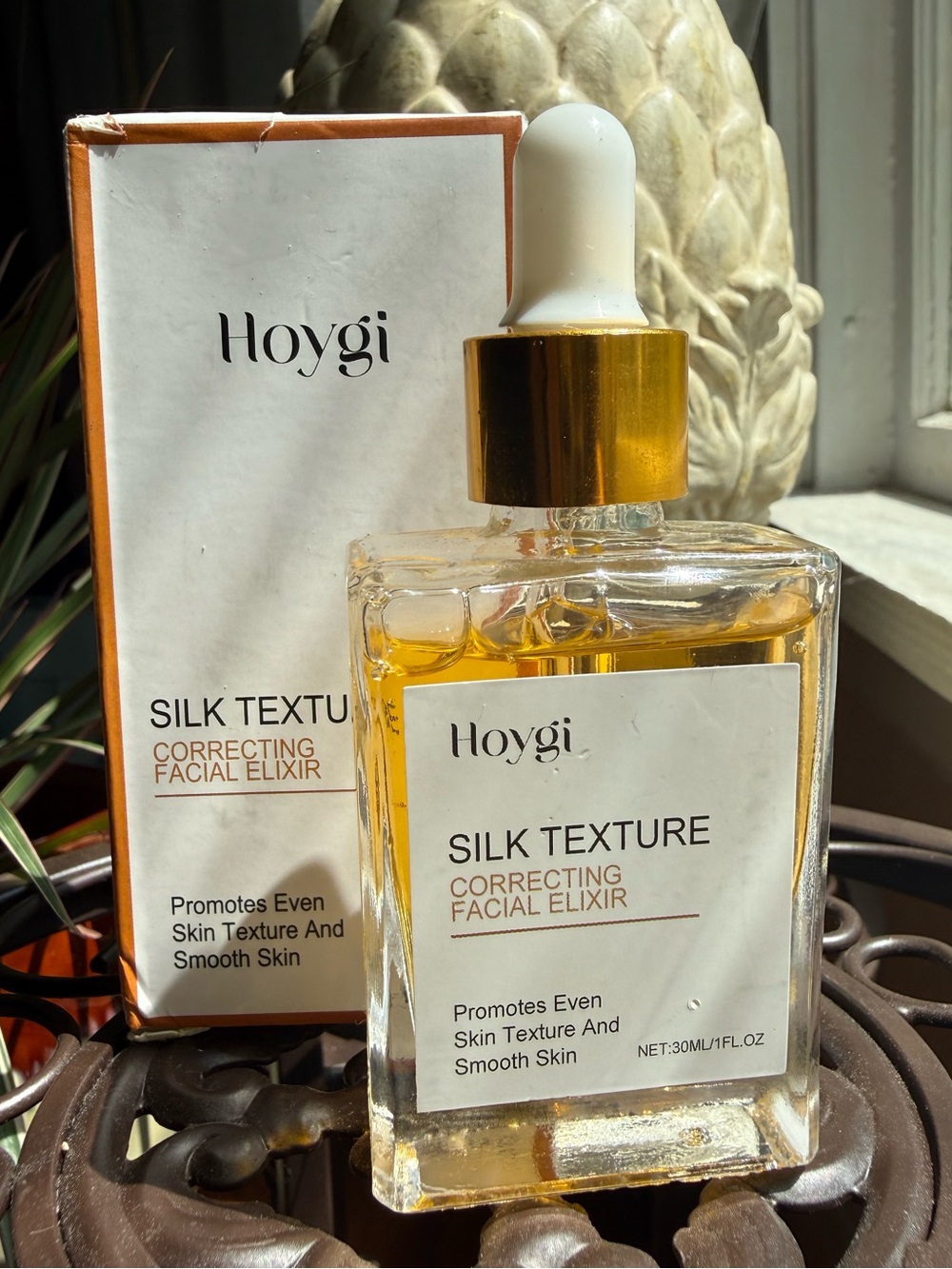 Silk Texture Correcting Facial Elixir - Gold/Clear